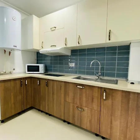 Lira Apartment *